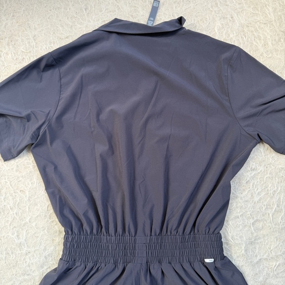 Vuori Technical Utility Romper – Size Small - Picture 4 of 4